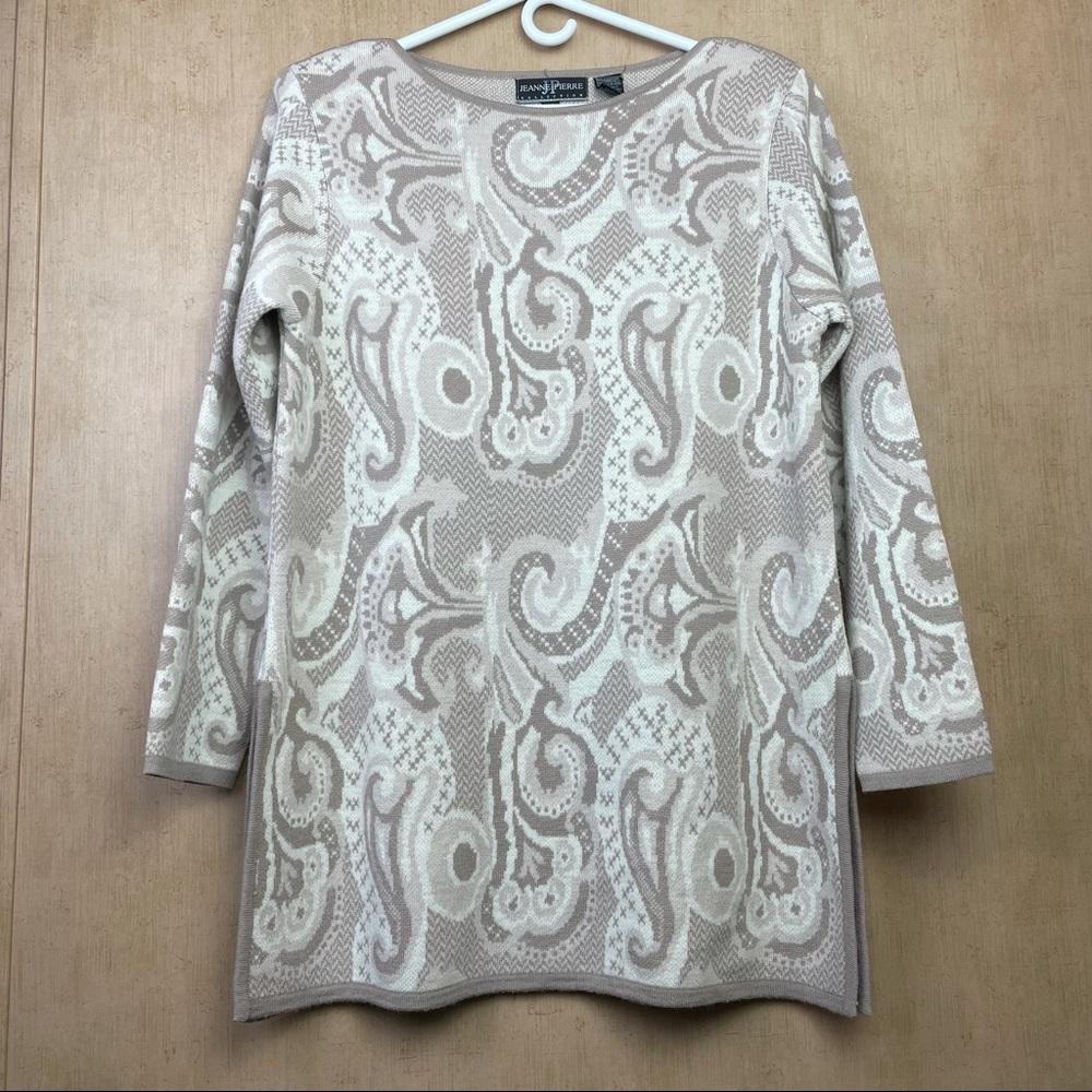 Jeanne Pierre Collection Cream/Tan Sweater Size M